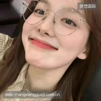 何鹰辉